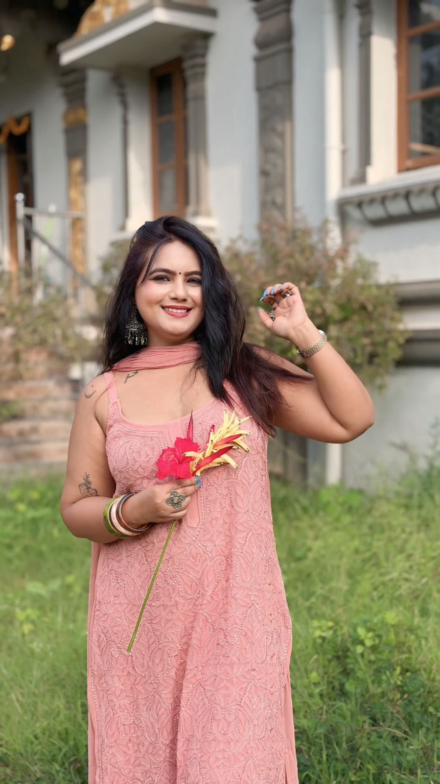 Georgette Sleeveless Long Viscose Chikankari Jaal Kurti