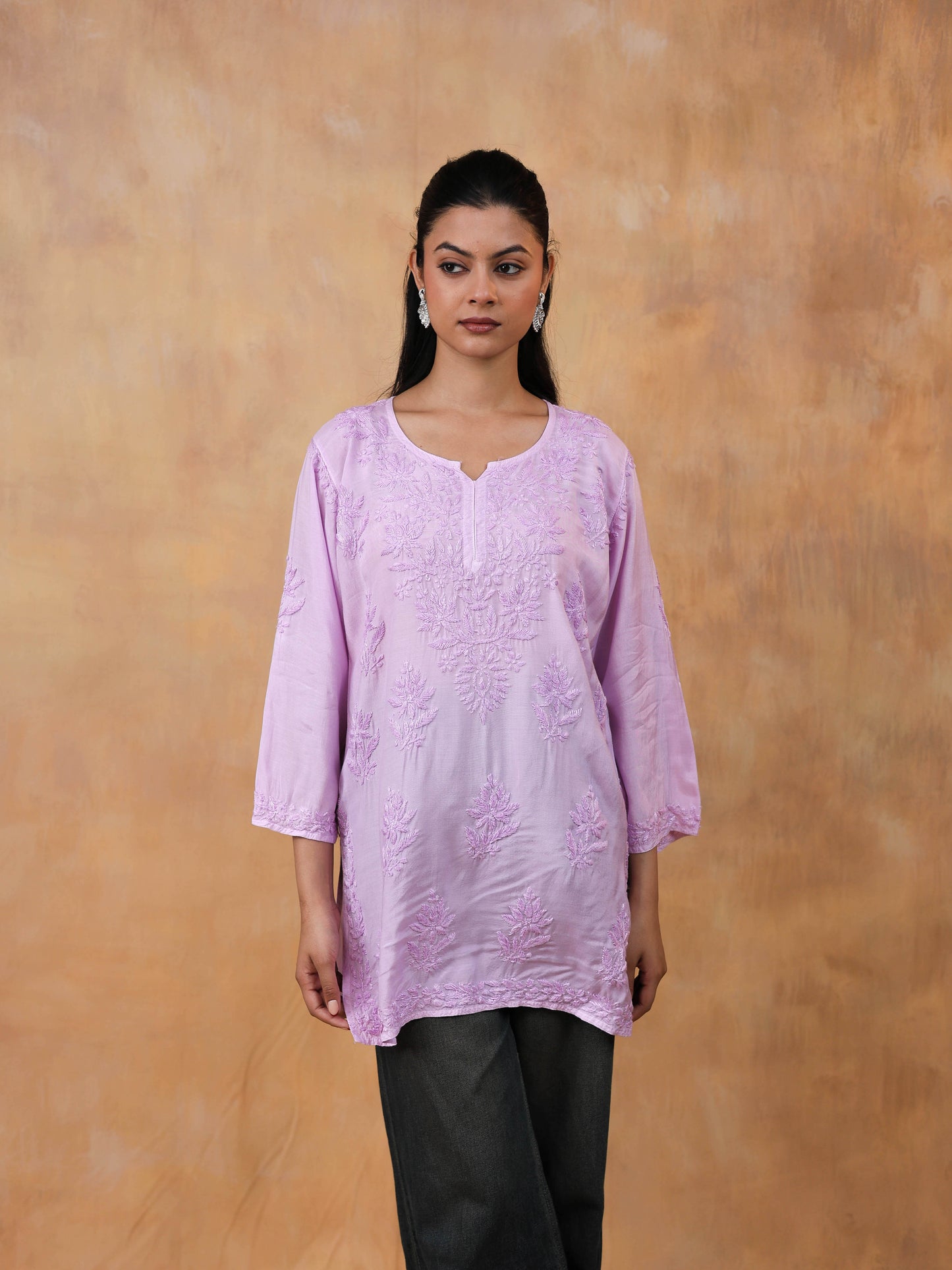 Muslin Short Chikankari Kurti