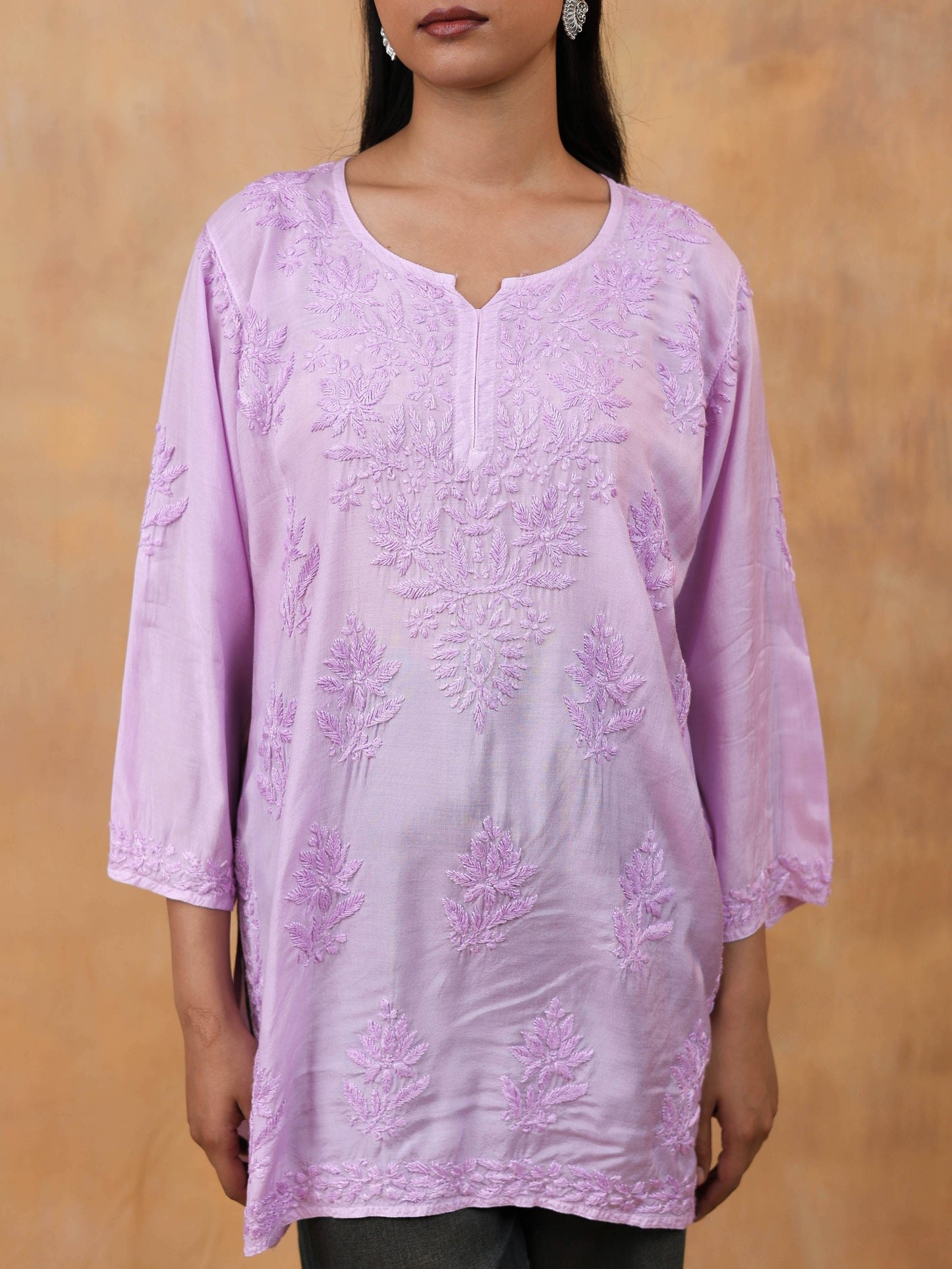 Muslin Short Chikankari Kurti