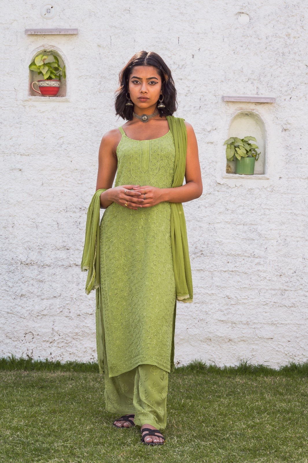 Pure Viscose Georgette Sleeveless Long Kurti